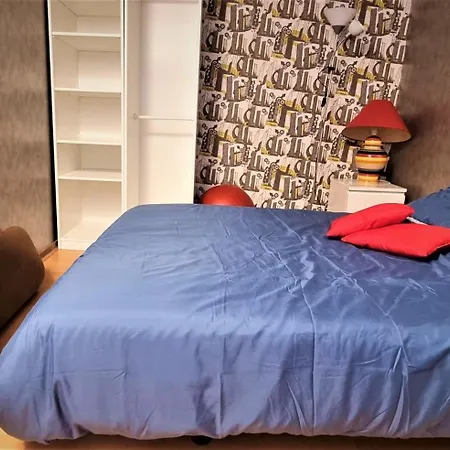 Homestay Lovely Paris *